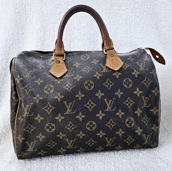 Louis Vuitton Monogram Speedy 30 - Picture 2 of 12